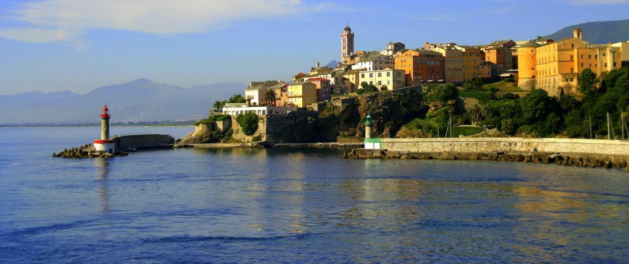 Casa Lochje Au Coeur De La Citadelle Apartment Bastia  Bagian luar foto